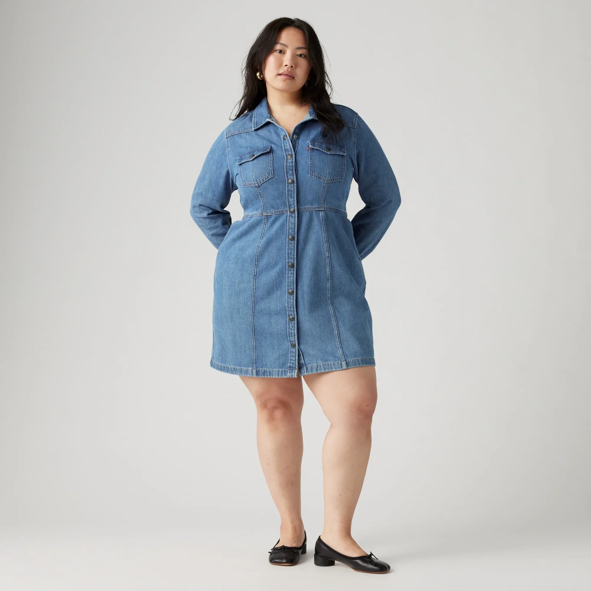 LEVI'S® WOMEN'S FLYNN WESTERN DRESS (PLUS SIZE) - MED INDIGO - WORN IN - Image 2