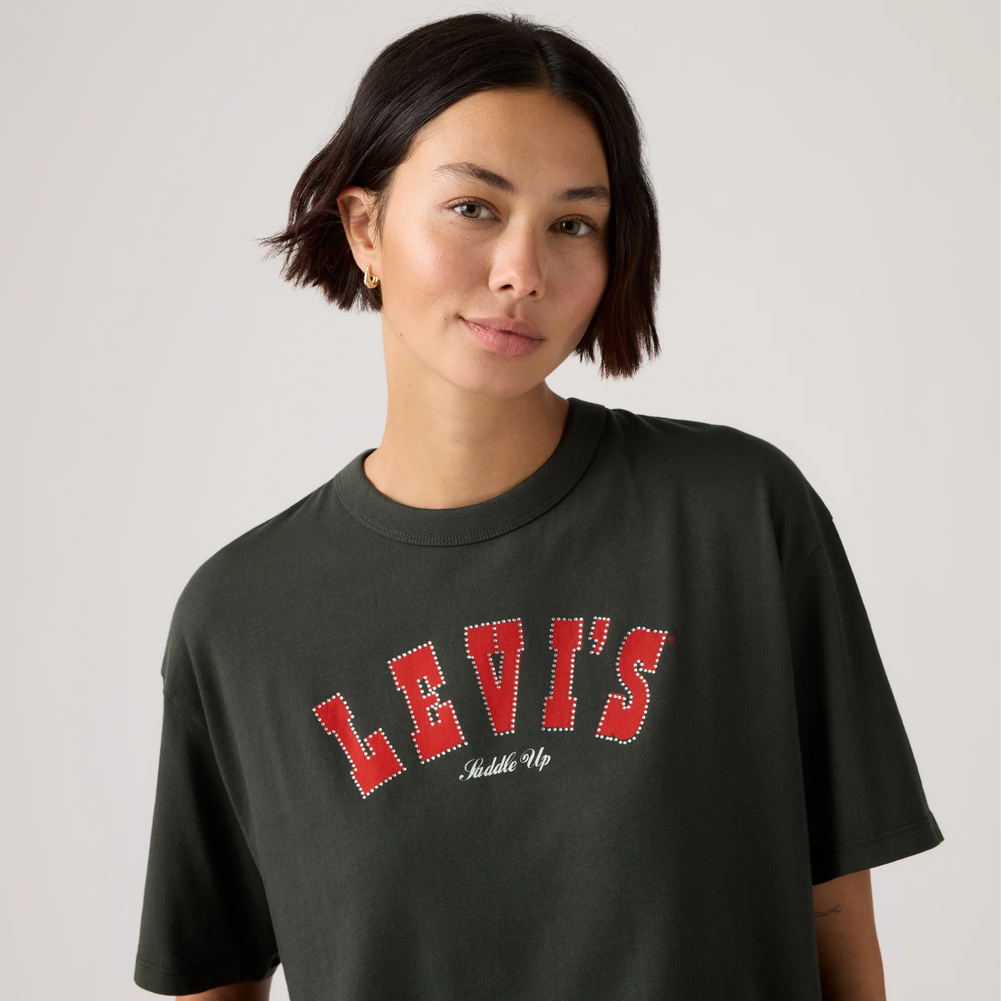 LEVI'S® WOMEN'S GRAPHIC TABOR T-SHIRT - BLACK - Image 4