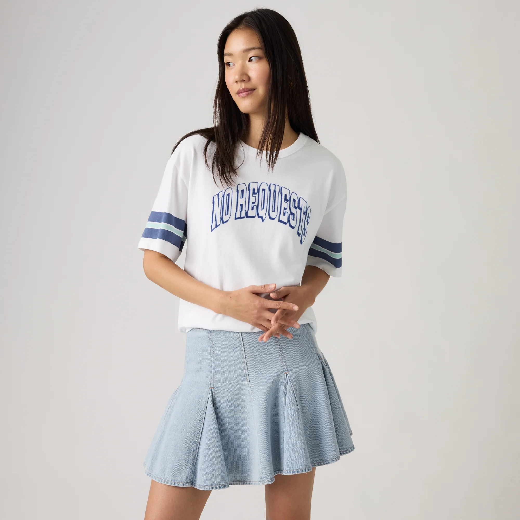 LEVI'S® WOMEN'S GRAPHIC TABOR T-SHIRT - WHITE