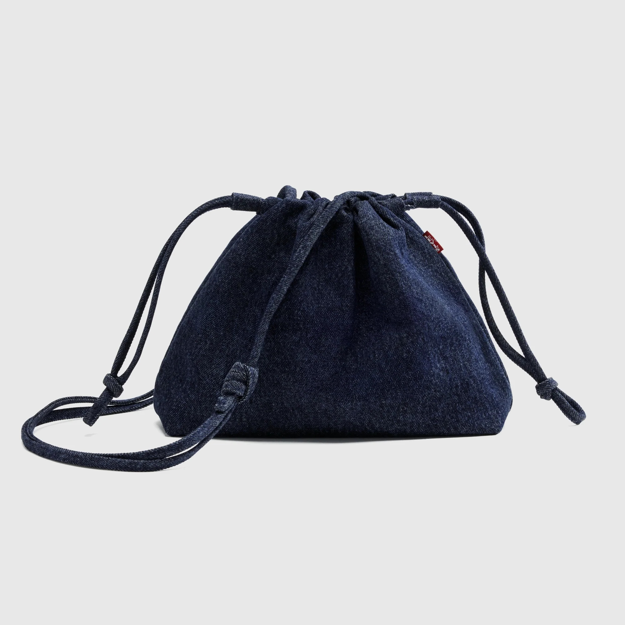 LEVI'S® WOMEN'S ISABELLE CROSSBODY BAG - DARK INDIGO FLAT FINISH - Image 3