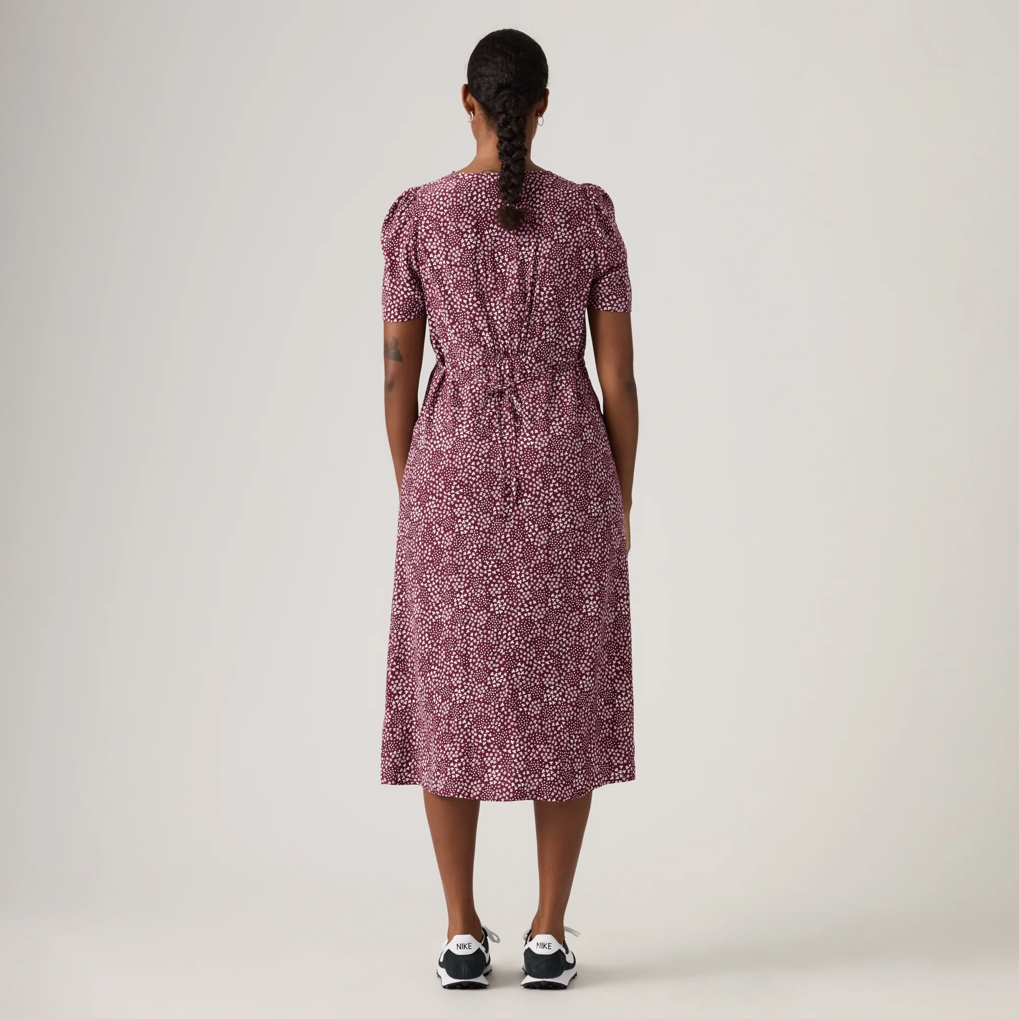 LEVI'S® WOMEN'S PAOLA SHORT-SLEEVE MIDI DRESS - MULTI COLOUR - Image 3
