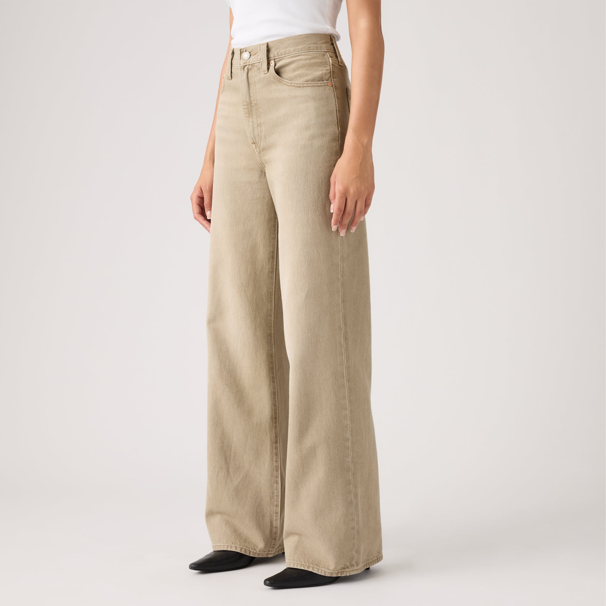LEVI'S® WOMEN'S RIBCAGE WIDE-LEG JEANS - TAN - Image 5
