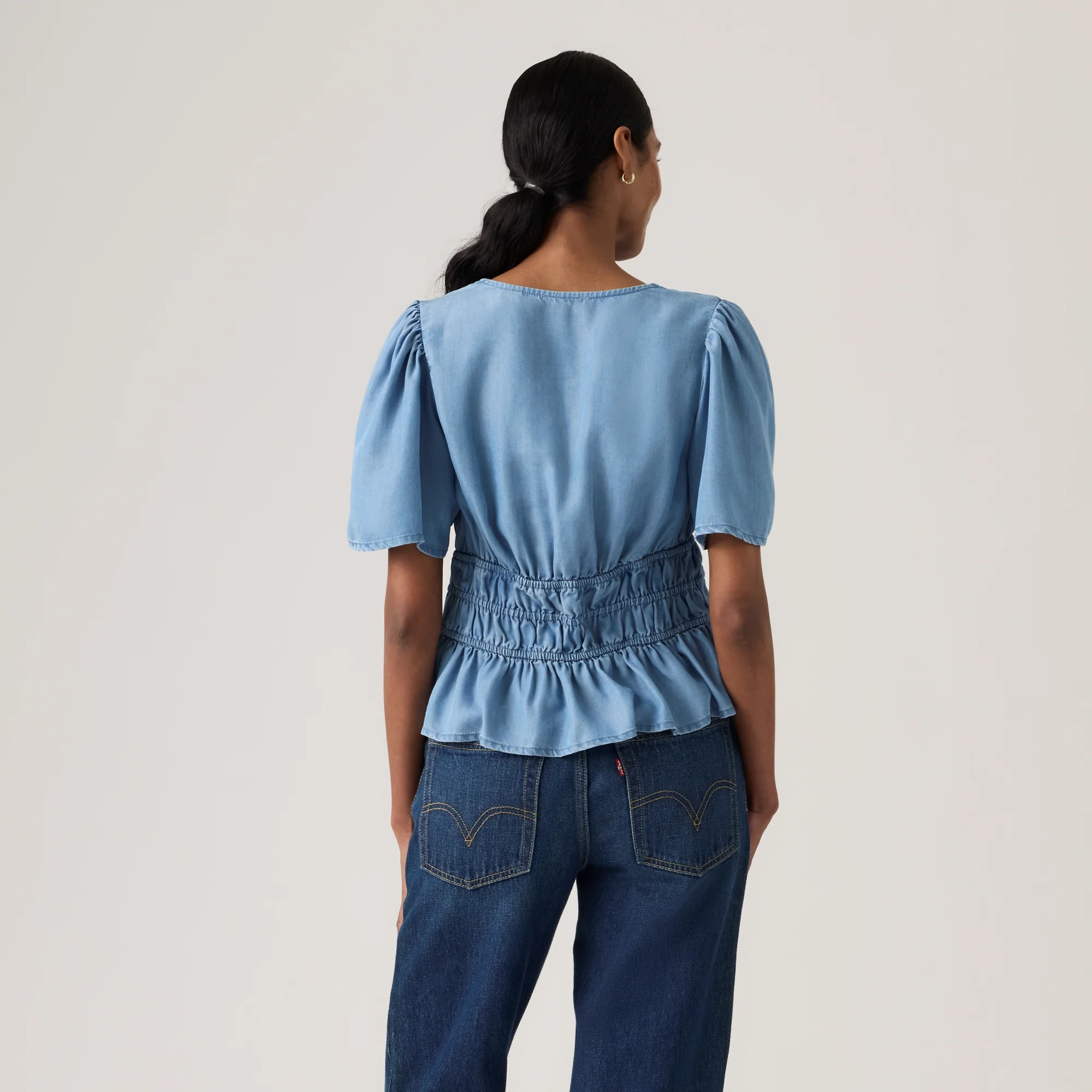 LEVI'S® WOMEN'S RYAN SHORT-SLEEVE CREPE BLOUSE - MULTI COLOUR - Image 3