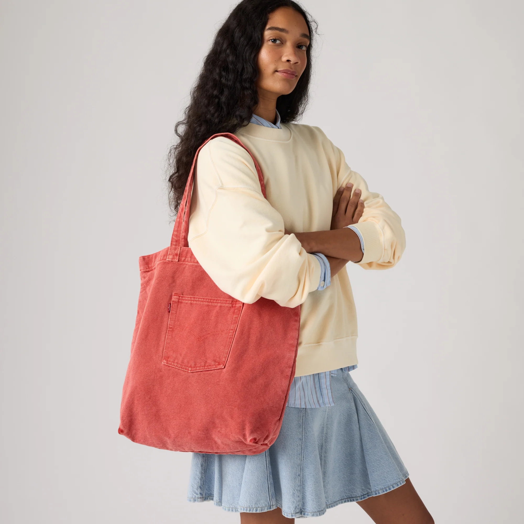 LEVI'S® WOMEN'S TOTE - RED
