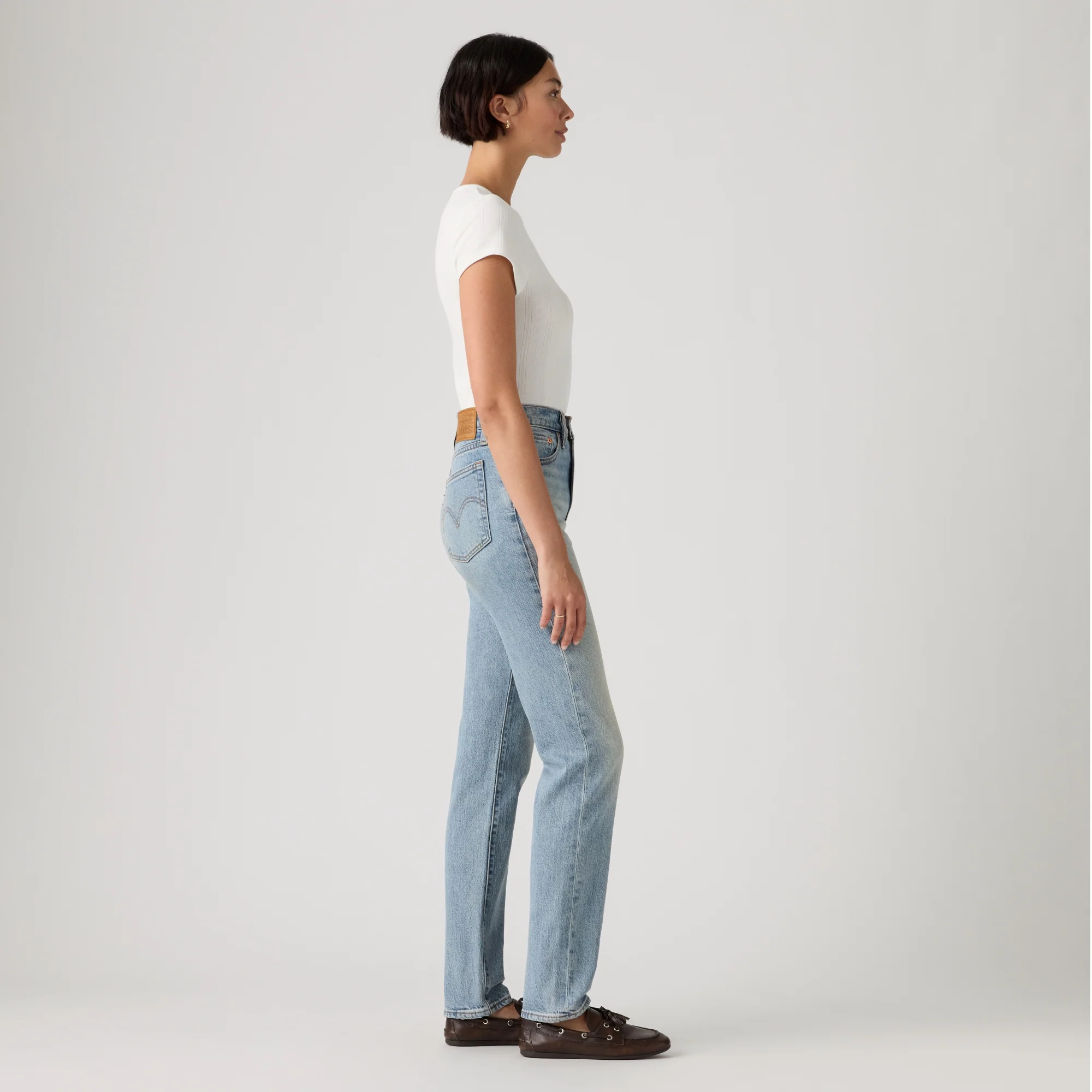 LEVI'S® WOMEN'S WEDGIE SLIM - MED INDIGO - WORN IN - Image 4