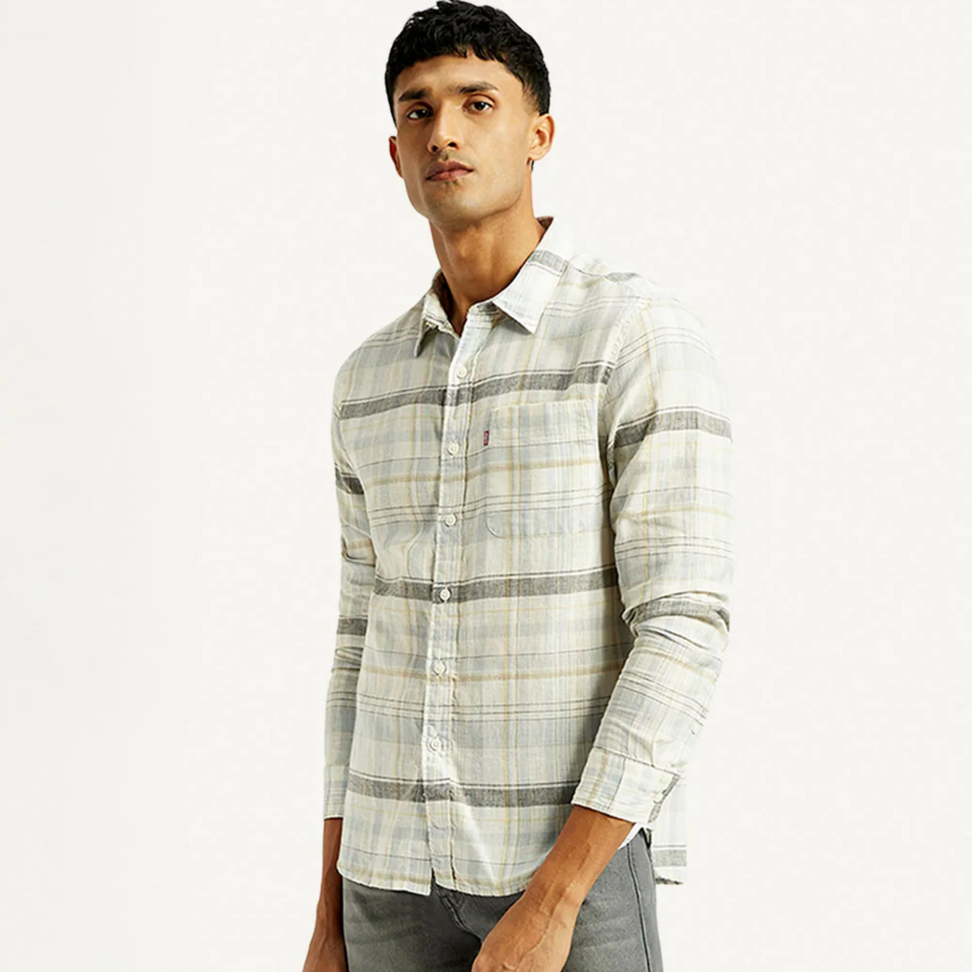 LEVI'S® MEN'S LINEN BLEND PLAID SLIM FIT  SHIRT - MULTI COLOUR - Image 4