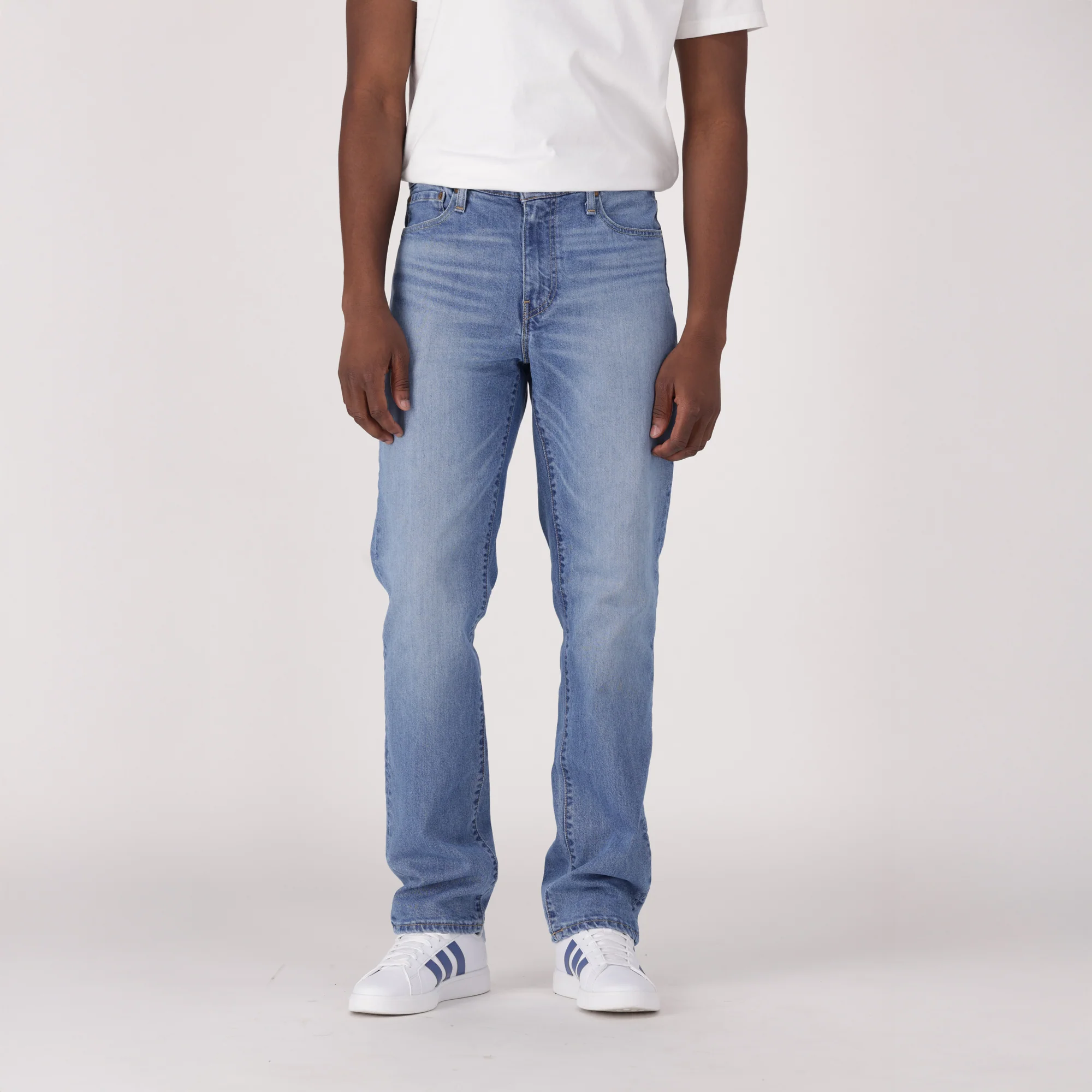 LEVI'S® MEN'S 541™ ATHLETIC TAPER JEANS - BLUE - Image 2