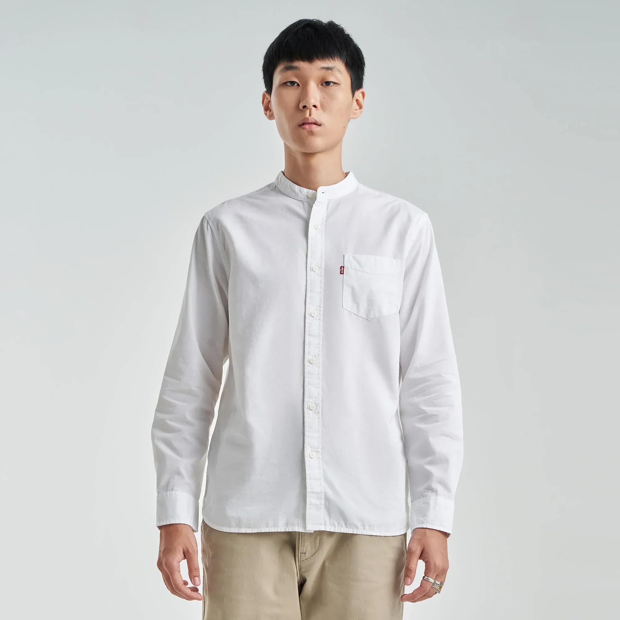 LEVI'S® MEN'S BANDED COLLAR 1 POCKET SHIRT - NEUTRAL - Image 7