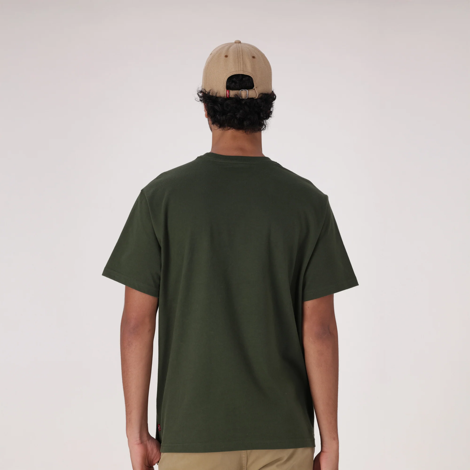LEVI'S® MEN'S RELAXED SHORT SLEEVE GRAPHIC T-SHIRT - GREEN - Image 3