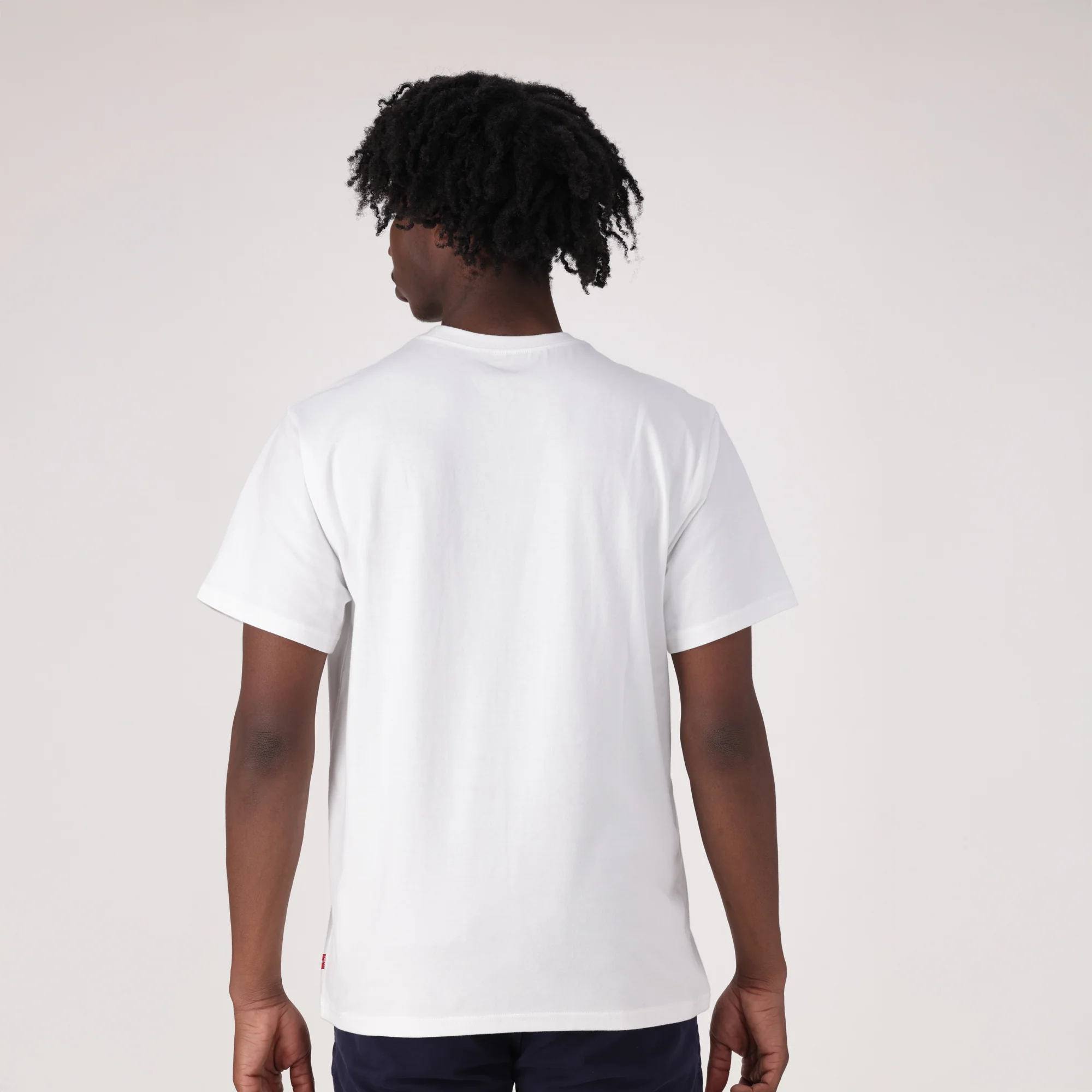 LEVI'S® MEN'S RELAXED SHORT SLEEVE GRAPHIC T-SHIRT - MULTI COLOUR - Image 3