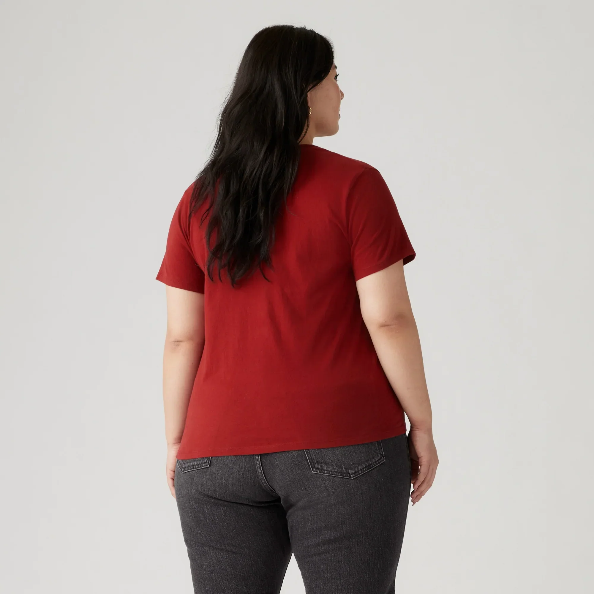 LEVI'S® WOMEN'S PERFECT V-NECK T-SHIRT (PLUS SIZE) - RED - Image 3